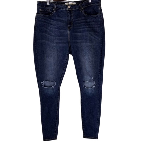 Signature by Levi Strauss Gold Womens Dark Distressed Skinny Jeans Size 20L - Picture 1 of 12